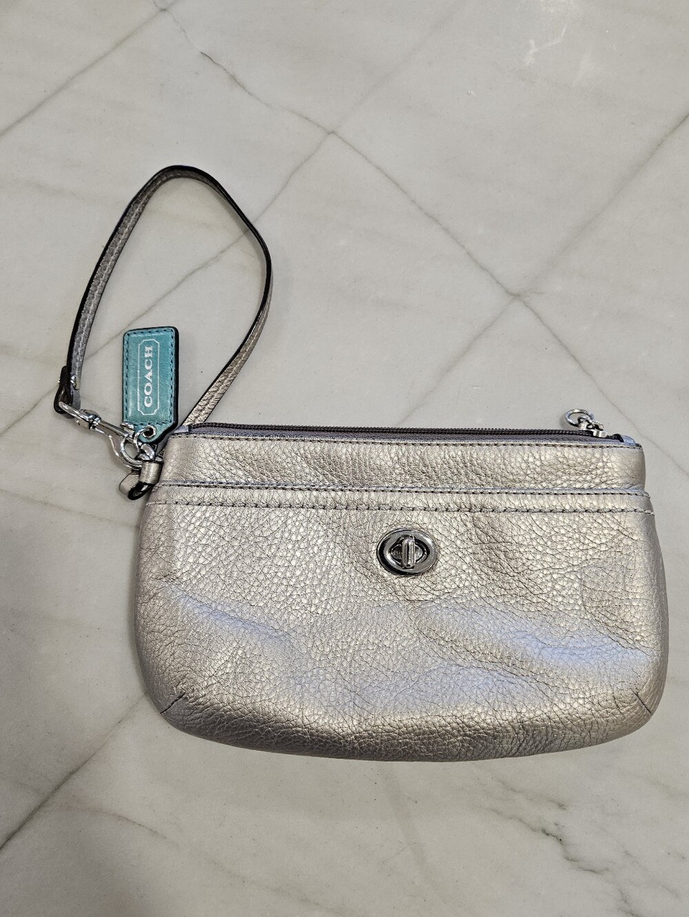Coach Park Leather Medium Wristlet (Style Code: F49472) Metallic Silver